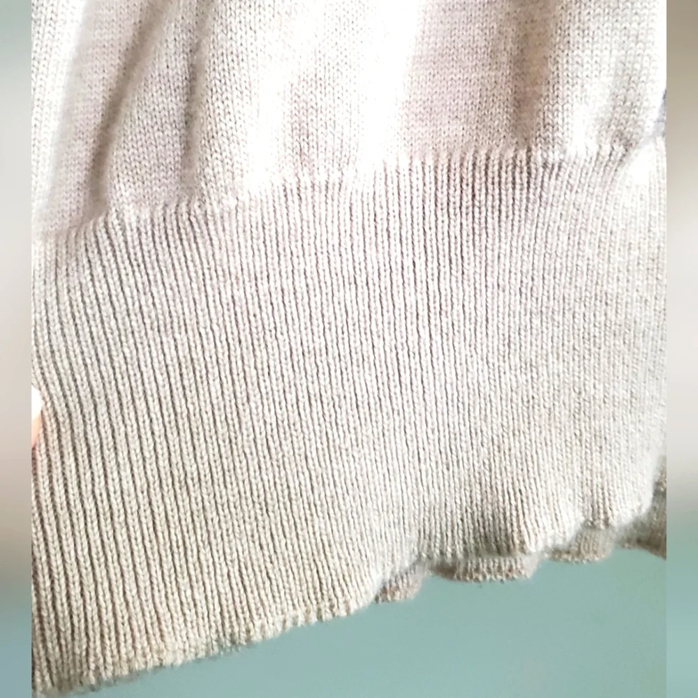 ESCADA - size 38/S- Vintage sweater with Leopard knit graphic - Picture 8 of 11